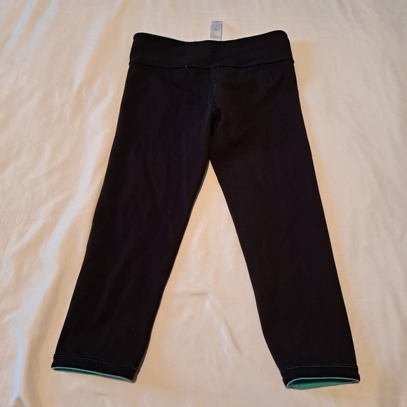 Ivivva reversible girls size 10 capri vguc - Picture 1 of 7